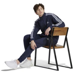 ADIDAS 3 Stripes Freelift Training Jacket Men -Tennis Zone Shop 18595000 15