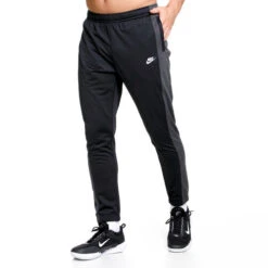 Nike Sportswear Sport Essentials Tracksuit Men -Tennis Zone Shop 55235000 14