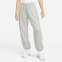Nike Sportswear Club Fleece Mid-Rise Oversized Training Pants Women 10 Nike Sportswear Club Fleece Mid-Rise Oversized Training Pants Women -Tennis Zone Shop 55472000 10